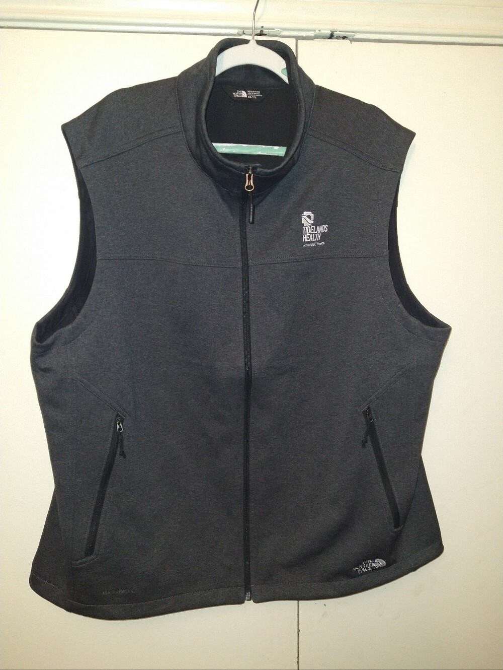 The North Face Ridgewall Windwall Soft Shell Vest Men's sz XXL W/ Logo.